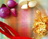 Foto langkah ke 1 dari resep Mi Sagu Goreng.