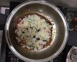 A picture of step 5 of Maggi pizza.