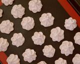 A picture of step 6 of Easy Classic Vanilla Meringue Cookies.