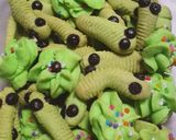 Foto langkah ke 7 dari resep Kue Ulat.