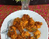 A picture of step 4 of Green Garlic Pakoda.