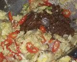 Foto langkah ke 3 dari resep Nasi goreng rendang.