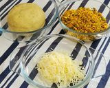 A picture of step 6 of Cheesy Paneer Potato Pancake.