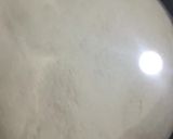 صورة لخطوة 1 من وصفة فطائر الجبن الهشة كالغيمة ☁️