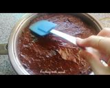 صورة لخطوة 9 من وصفة كيكة الشوكولاتة بالمقلاة دون الحاجة للفرن 🍫