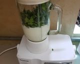 A picture of step 1 of Green raita.
