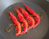 Foto del paso 2 de la receta: Arroz de gambas rojas