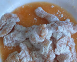 Foto del paso 4 de la receta: Pechugas con pimientos en salsa