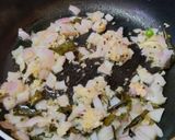 A picture of step 3 of Semolina stuffed glass Dhokla.