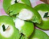 Foto langkah ke 6 dari resep Kue Lumpur Pandan Vla Santan.