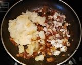 A picture of step 3 of Fish Paratha.