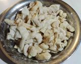 รูปขั้นตอนการทำที่ 5 ของ หนังไก่ทอดน้ำจิ้มซีฟู้ด