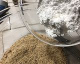 Foto del passaggio 1 della ricetta Biscotti alla pasta di mandorle