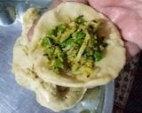 A picture of step 7 of Matar kachori.