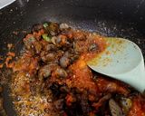 Foto langkah ke 4 dari resep Sambal Goreng Kentang Ati Ampela.