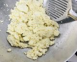 A picture of step 2 of Mawa Gujiya 🍯🍯.