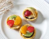 Foto langkah ke 8 dari resep Pie Buah Mini.
