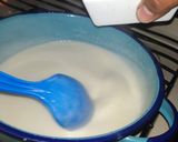 Foto del paso 4 de la receta: Panna cotta de coco con coulis de jamaica y mezcal oaxacaqueño