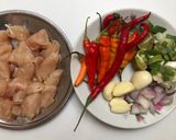 Foto langkah ke 1 dari resep Ayam Oseng Taichan.
