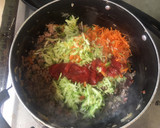 Foto del paso 3 de la receta: Rollitos de hojaldre, rellenos de carne 🍖 y vegetales 🥬