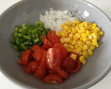 Foto del paso 1 de la receta: Ensalada de garbanzos y caballa al grill