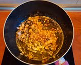 Foto del paso 2 de la receta: Guiso de pollo con quinoa y verduras