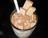Foto langkah ke 3 dari resep Es susu wafer.