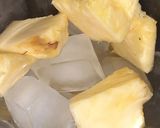 Foto del paso 2 de la receta: Piña Vodkada. 🍍🧊🍹