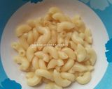 Foto langkah ke 1 dari resep Telur Dadar Macaroni (mpasi 1y+).
