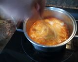 A picture of step 8 of Garlic Soup with Chorizo.