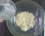 A picture of step 1 of Anjeer Kaju Doodh Paak.