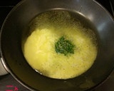 Foto del paso 3 de la receta: Romanescu y patatas en salsa bechamel de ajo