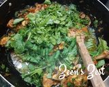 A picture of step 3 of Methi Paalak Chicken.