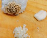 Foto del paso 4 de la receta: • Pan de Ajo~ 🥖