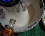 A picture of step 3 of Chocolate dripping cake.
