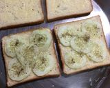 A picture of step 4 of Egg Vegetable Sandwich.