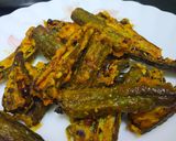 க்ரிஸ்பி வெண்டைக்காய் ஃப்ரை (Crispy vendaikkaai fry recipe in tamil) ரெசிபி ஸ்டேப் 2 புகைப்படம்