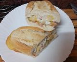 Foto del paso 4 de la receta: Bocadillo de calamares con mayonesa de cebolla y tomate