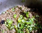 A picture of step 2 of Bhuna qeema.