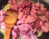 Foto del paso 3 de la receta: Arroz cremoso de lomo de cerdo y champiñones