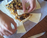 Foto del paso 4 de la receta: Strudel de manzana y frutos secos