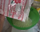 Foto langkah ke 2 dari resep Kue Putu Bambu (Tanpa Cetakan Bambu).