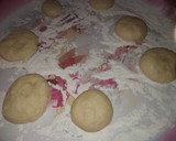 A picture of step 6 of Super soft filled and glazed doughnut.