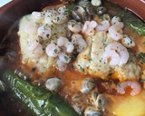 Foto del paso 3 de la receta: Fogonero con almejas y gambas en cazuela de barro