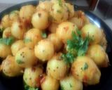 A picture of step 4 of Steamed Spicy Rice Balls.