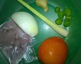 Foto langkah ke 1 dari resep Day. 20 Bubur Cumi Asam Manis (6 month+).