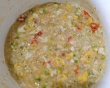 Foto langkah ke 2 dari resep Bubur Telur Brokoli (MPASI 6 bulan pertama minggu kedua).