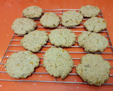 Foto del paso 7 de la receta: Galletas de avena, cítricos y azahar (sin azúcar)
