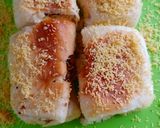 A picture of step 5 of Dabeli.