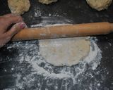 A picture of step 6 of Zucchini Flat Naan Bread نان کدویی.